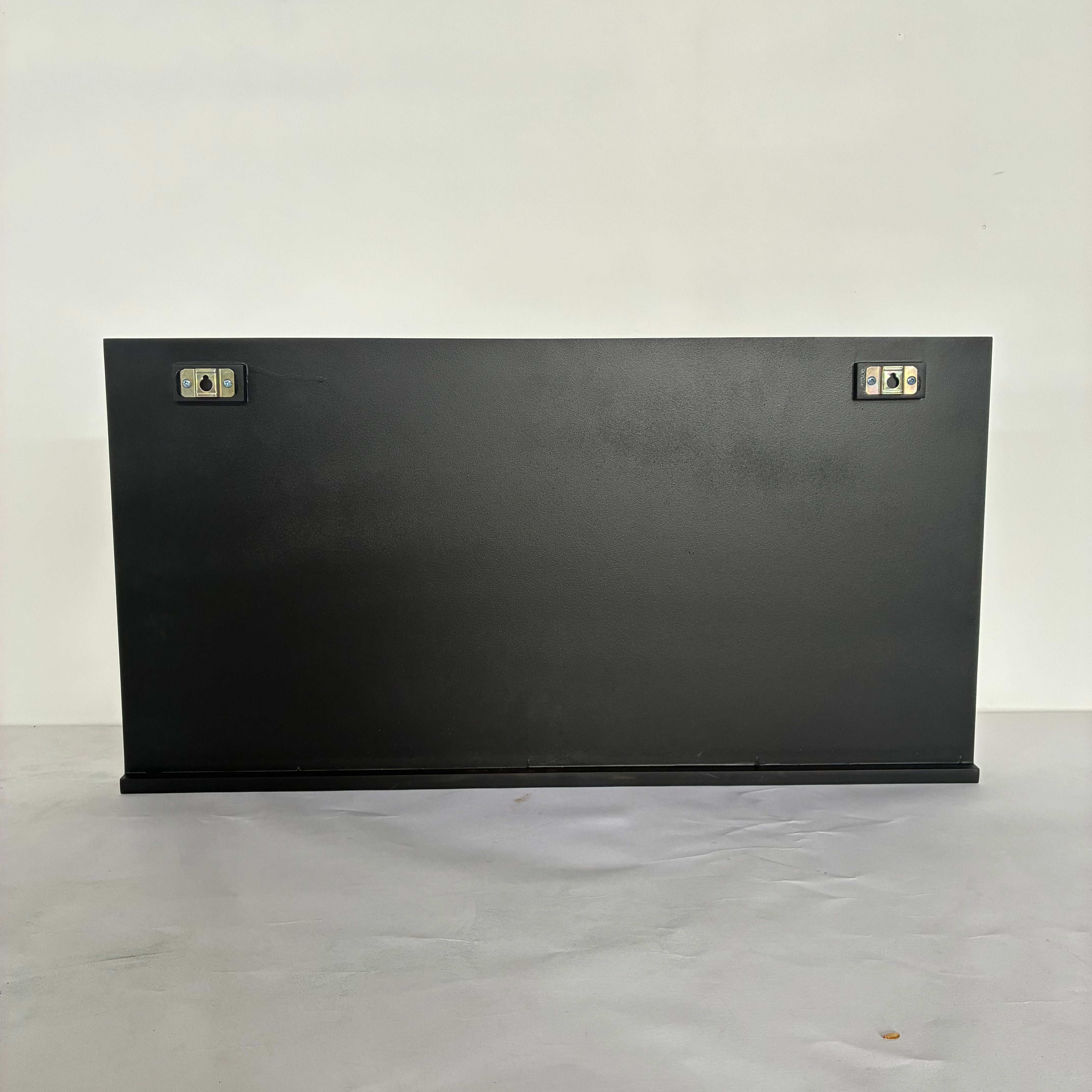 7 horse Wall Frame